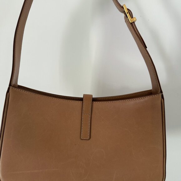 Saint Laurent Leather Le 5 à 7 - Picture 3 of 6